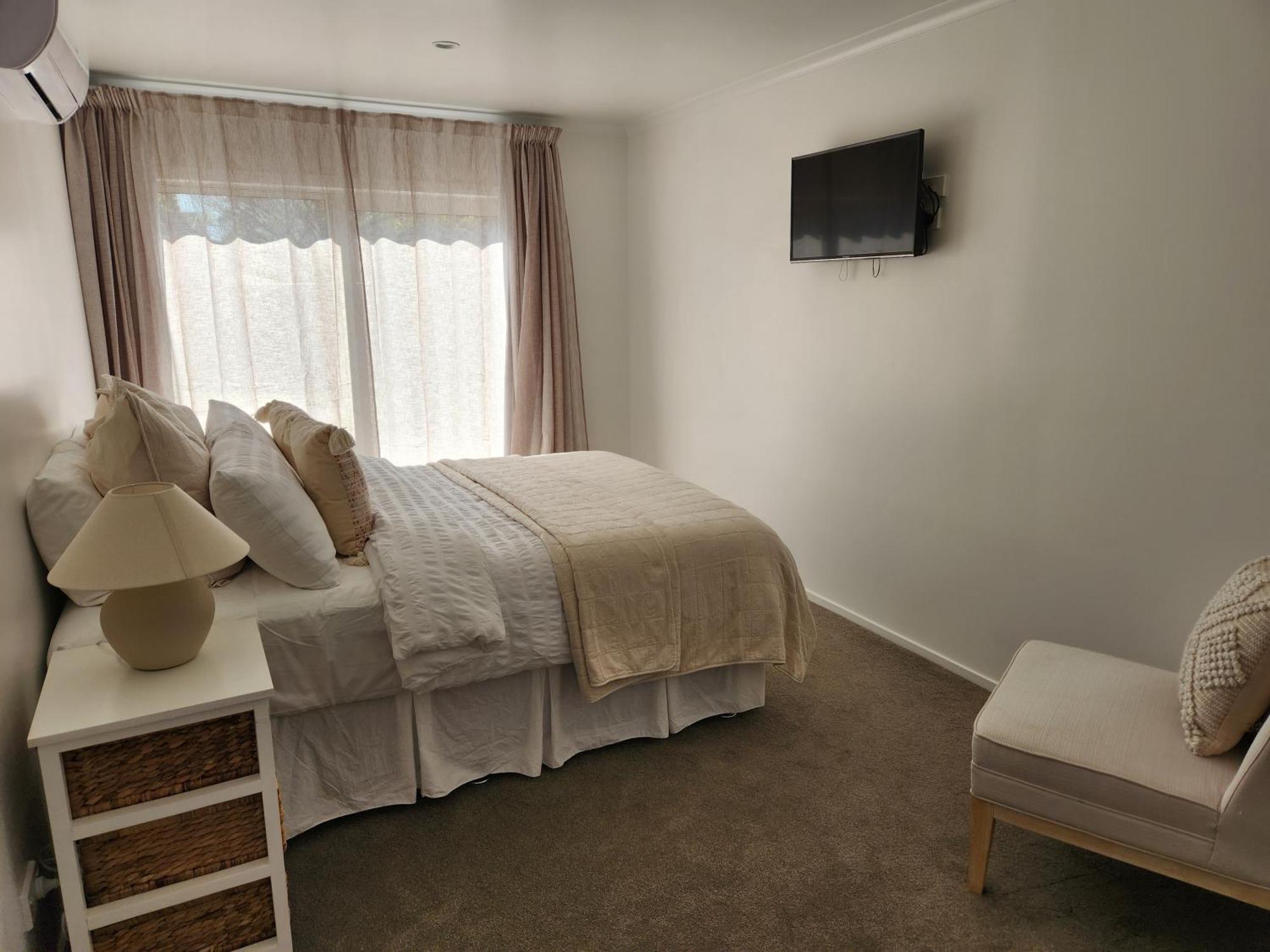 Sarah'S Guest House แฮฟล็อค นอร์ท ภายนอก รูปภาพ